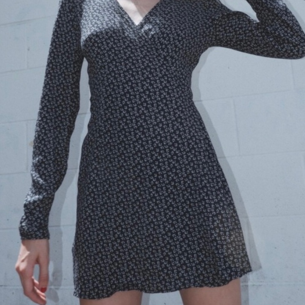 Brandy Melville Laura Dress